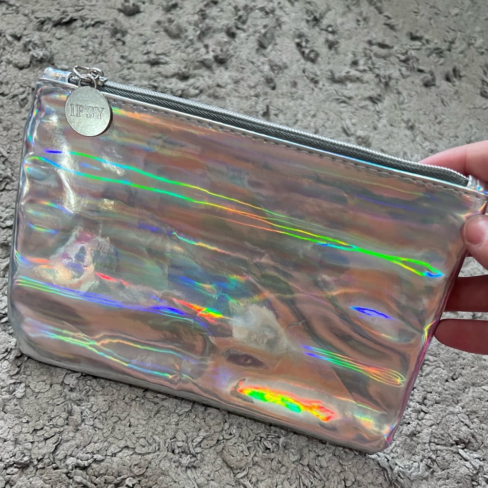 Ipsy makeup bag